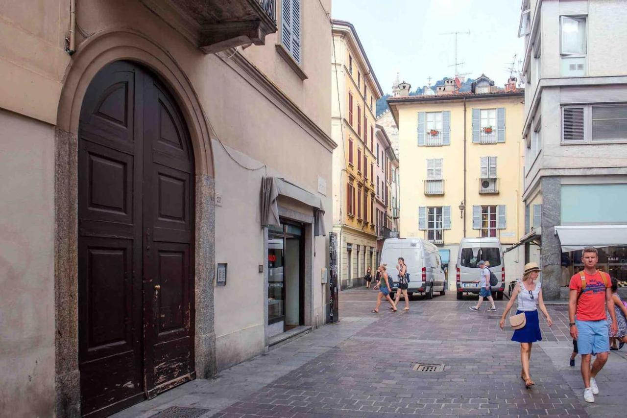 In-Town Como Appartement Buitenkant foto